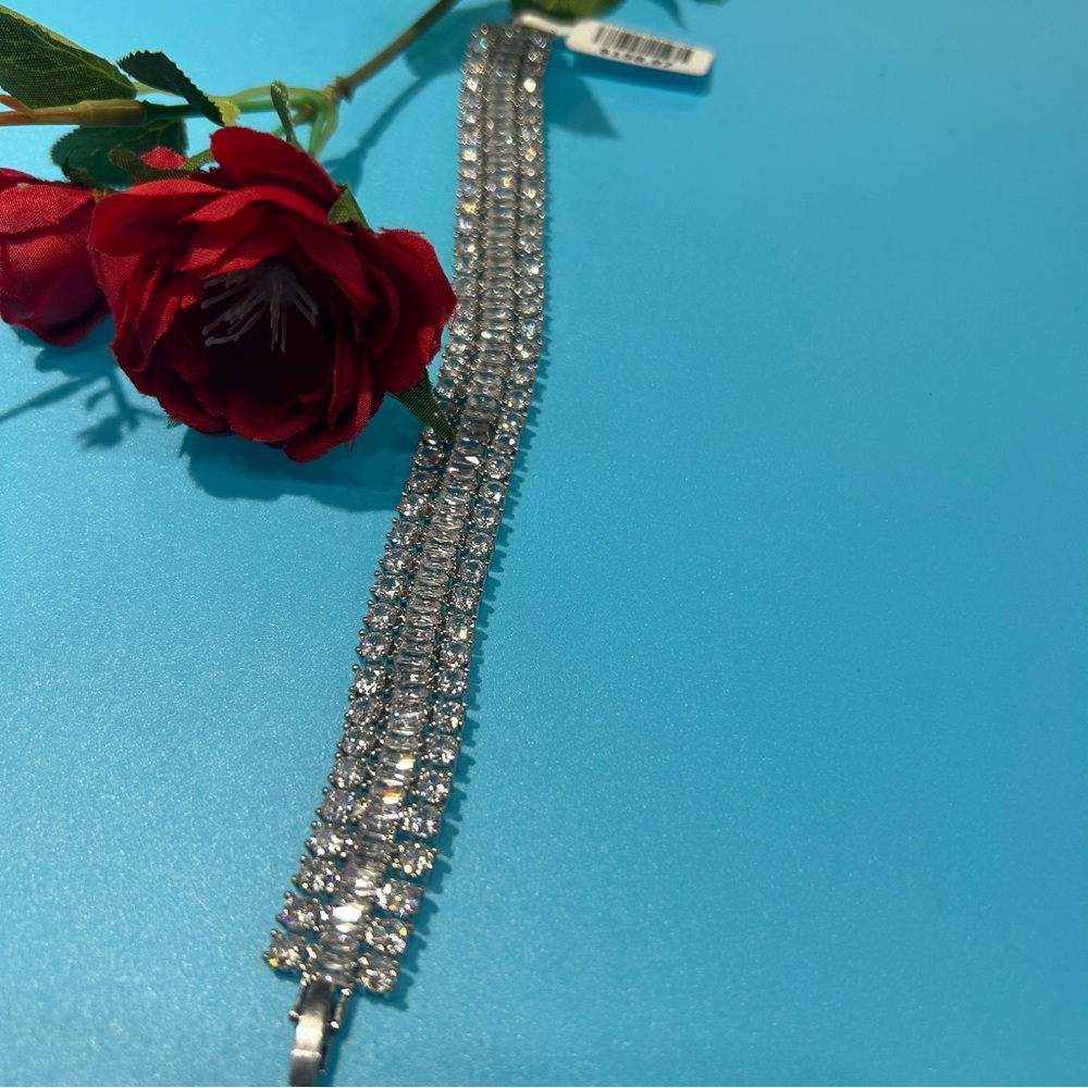 14k White Gold Plated Simulated Diamonds Bracelet Wedding, Party USA , Royal…